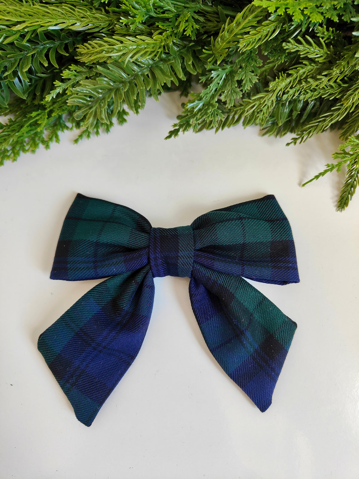 Black watch Navy Tartan Christmas Tree Bows – 5.5 Inch