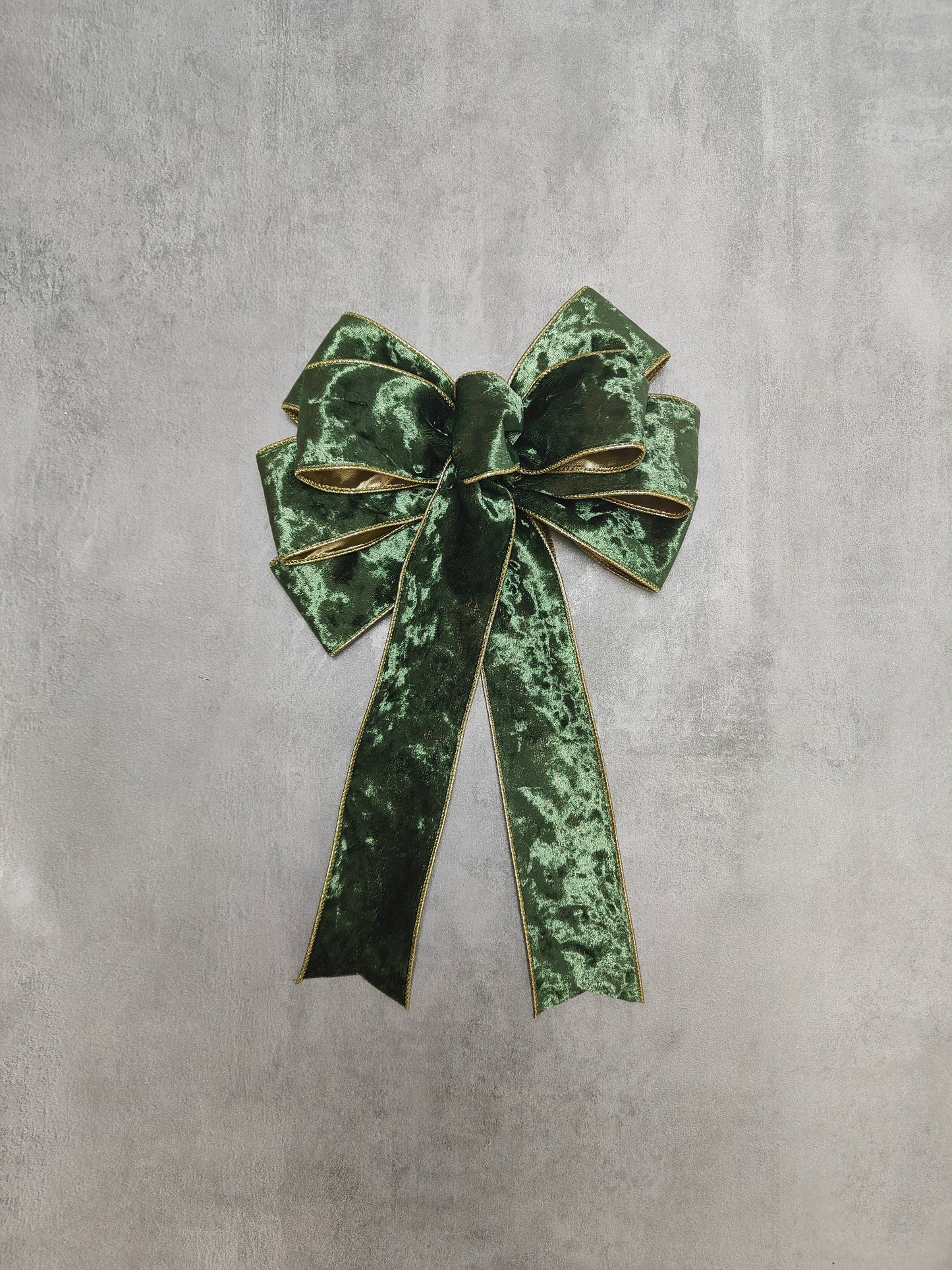 Deluxe Green Velvet Bow