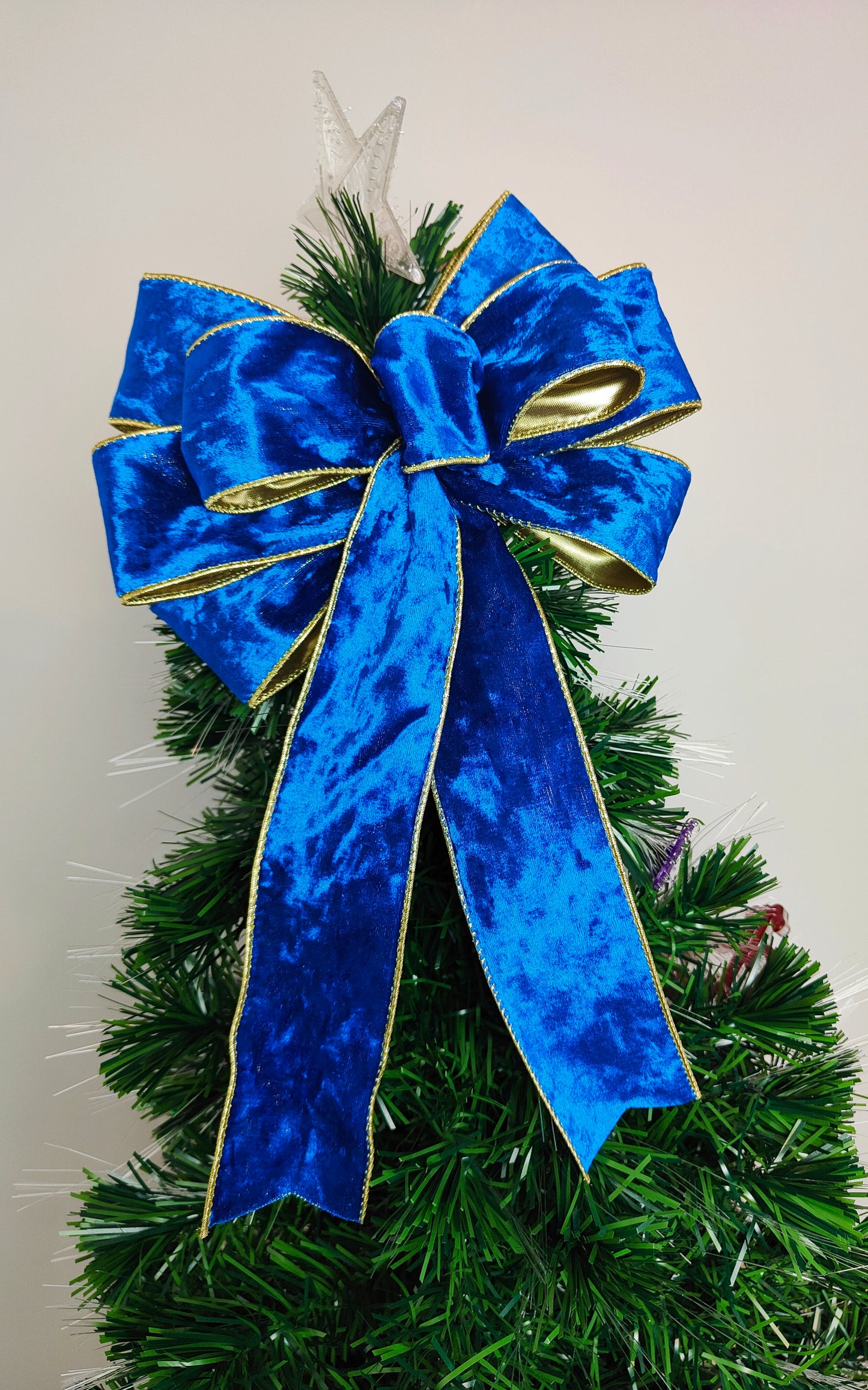 Deluxe Royal Blue Velvet Bow