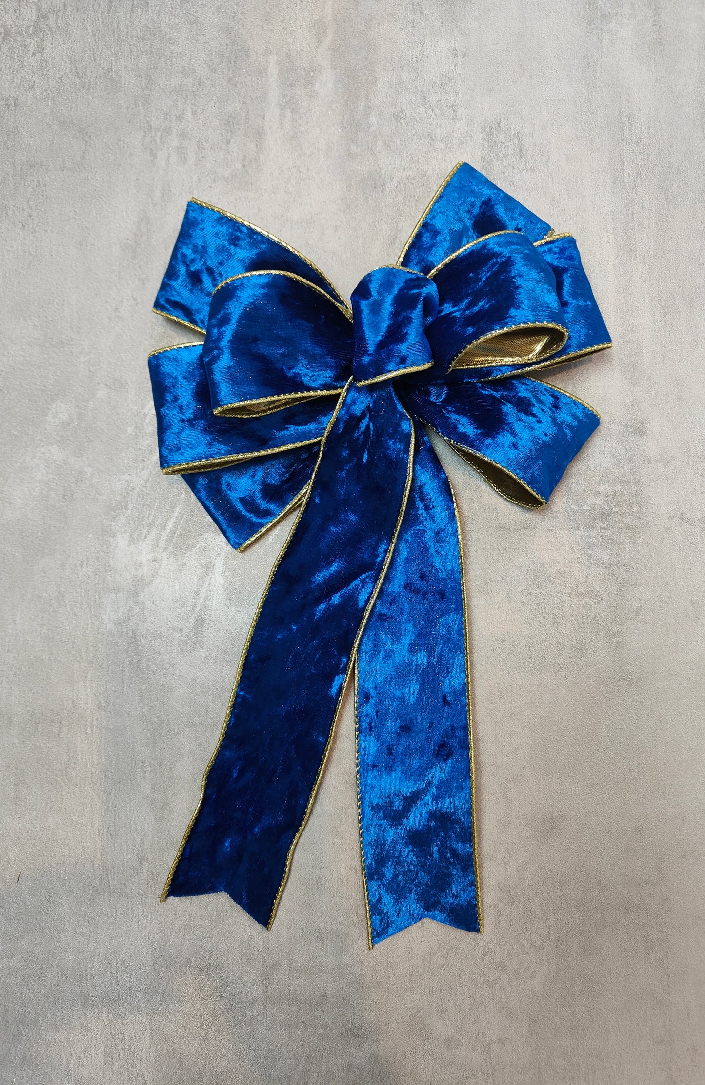Deluxe Royal Blue Velvet Bow