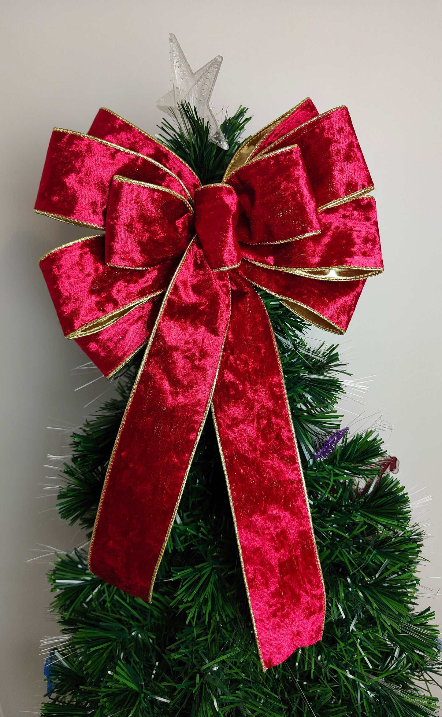 Deluxe Red Velvet Bow