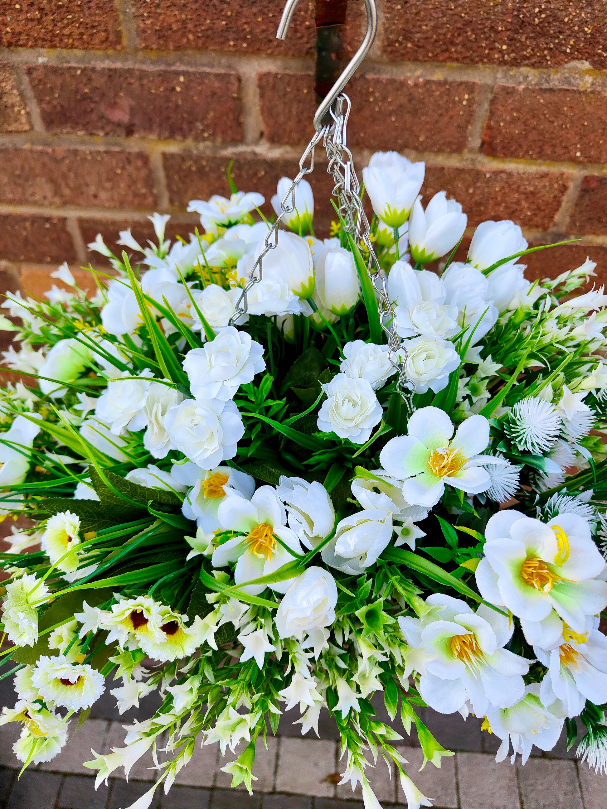 Faux flowers hanging basket for outdoor garden 