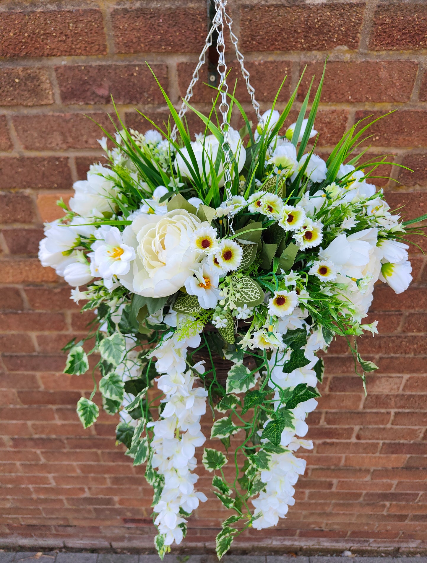 Natural Artificial flower hanging basket 