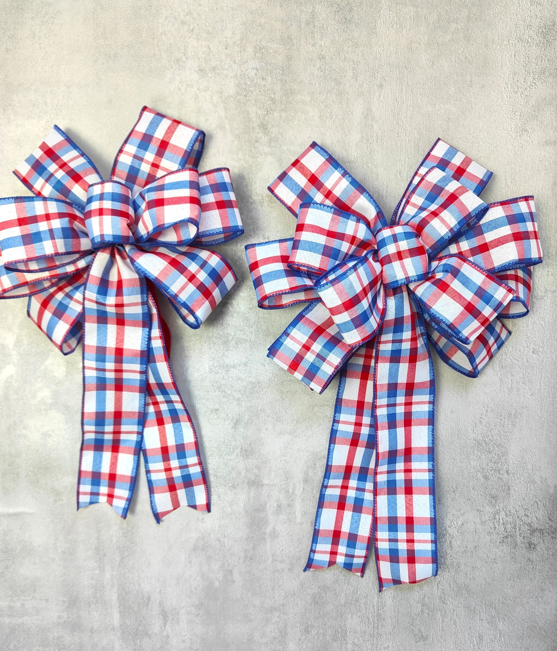 Red white blue wreath bow Patriotic 