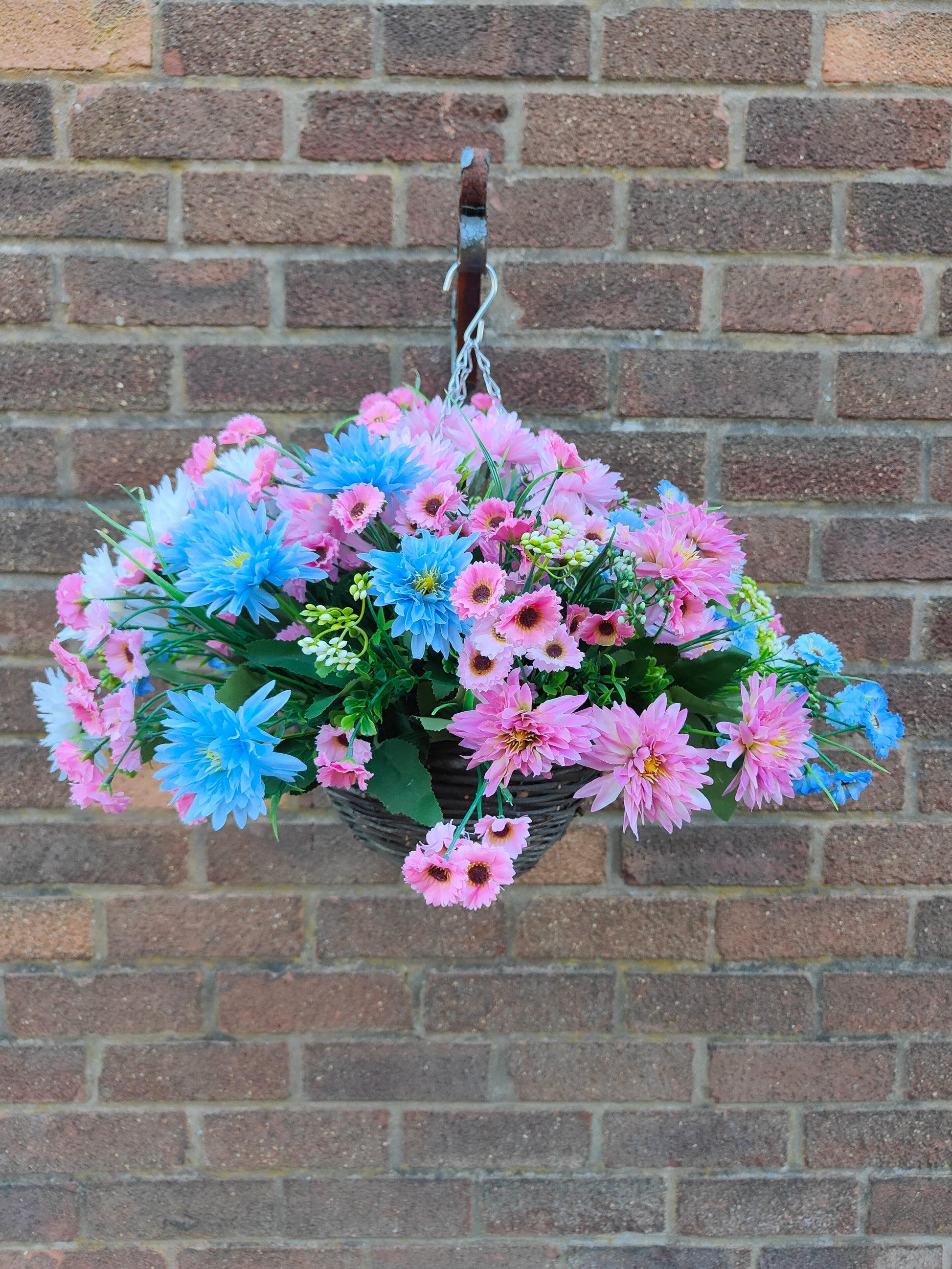 Pink blue white artificial flower hanging basket outdoor garden pub restaurant pastel 