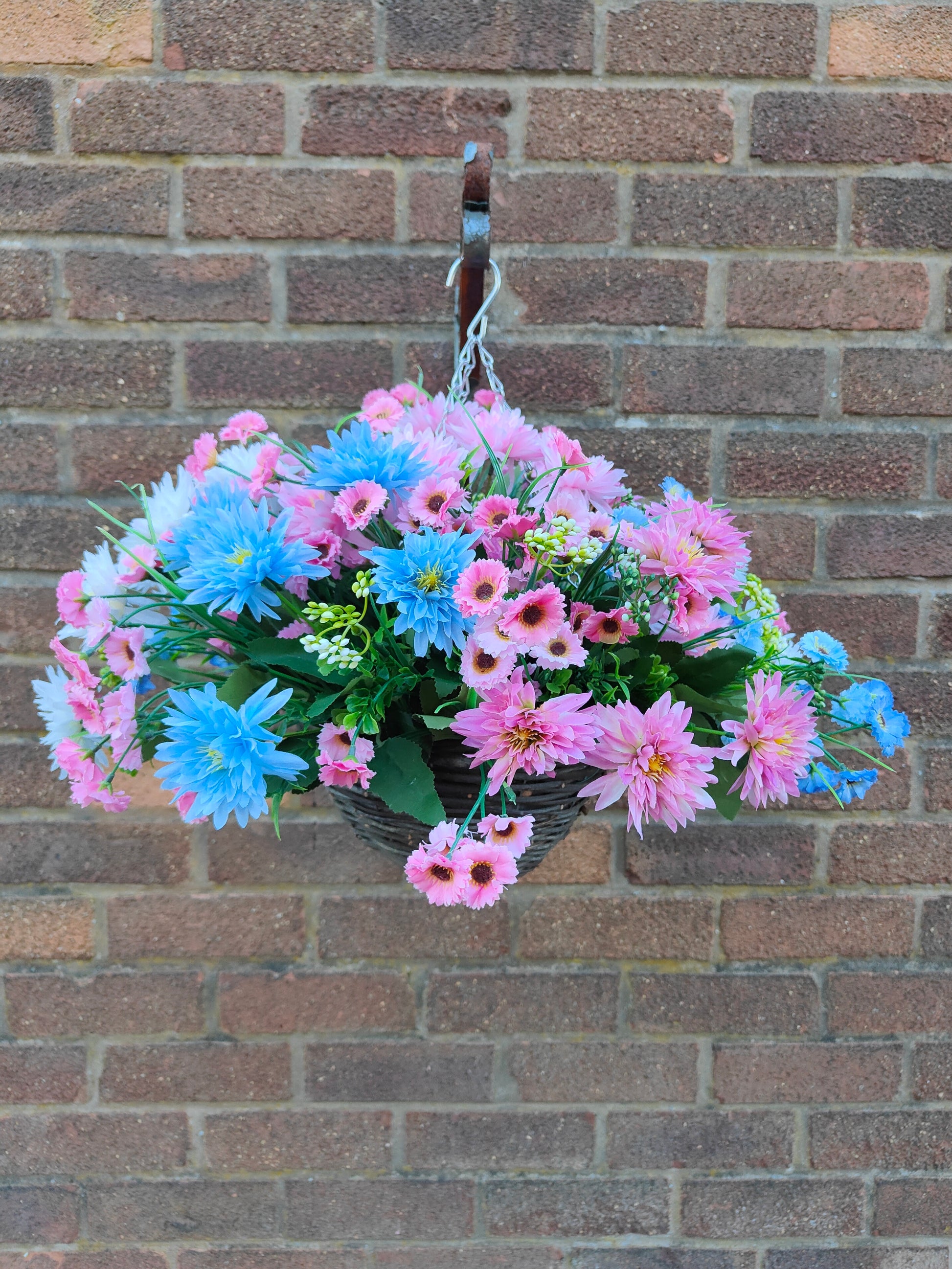 Pink blue white artificial flower hanging basket outdoor garden pub restaurant 