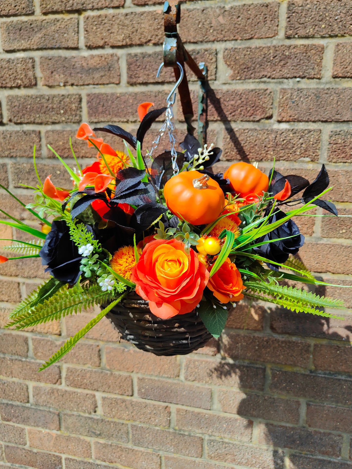 Witchy Artificial Flower Hanging Basket – Orange & Black with Pumpkins 10 inch
