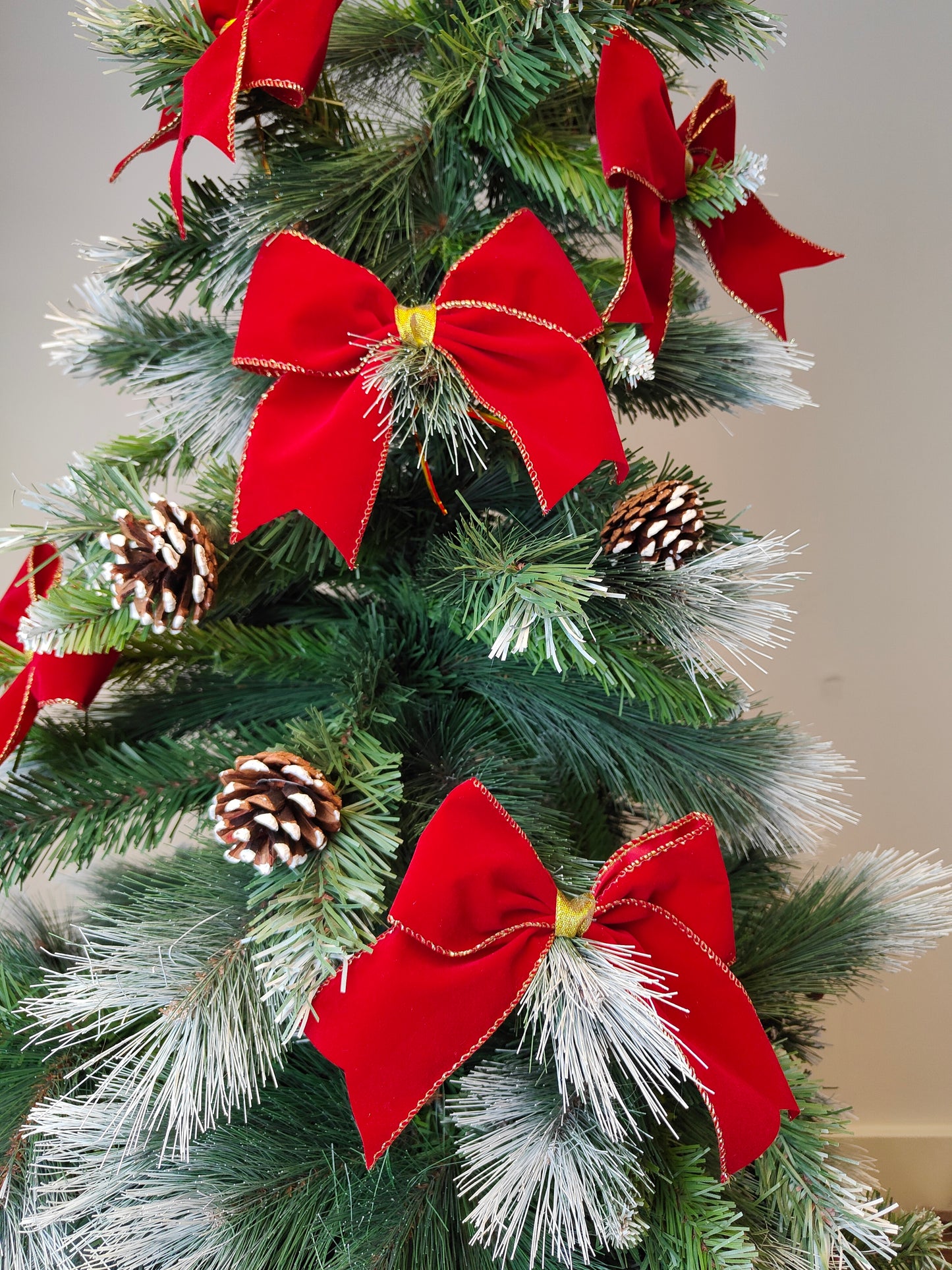 Red Velvet Bows Christmas Tree Pack 6