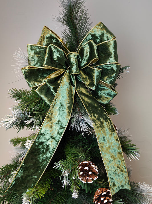 Deluxe Green Velvet Bow