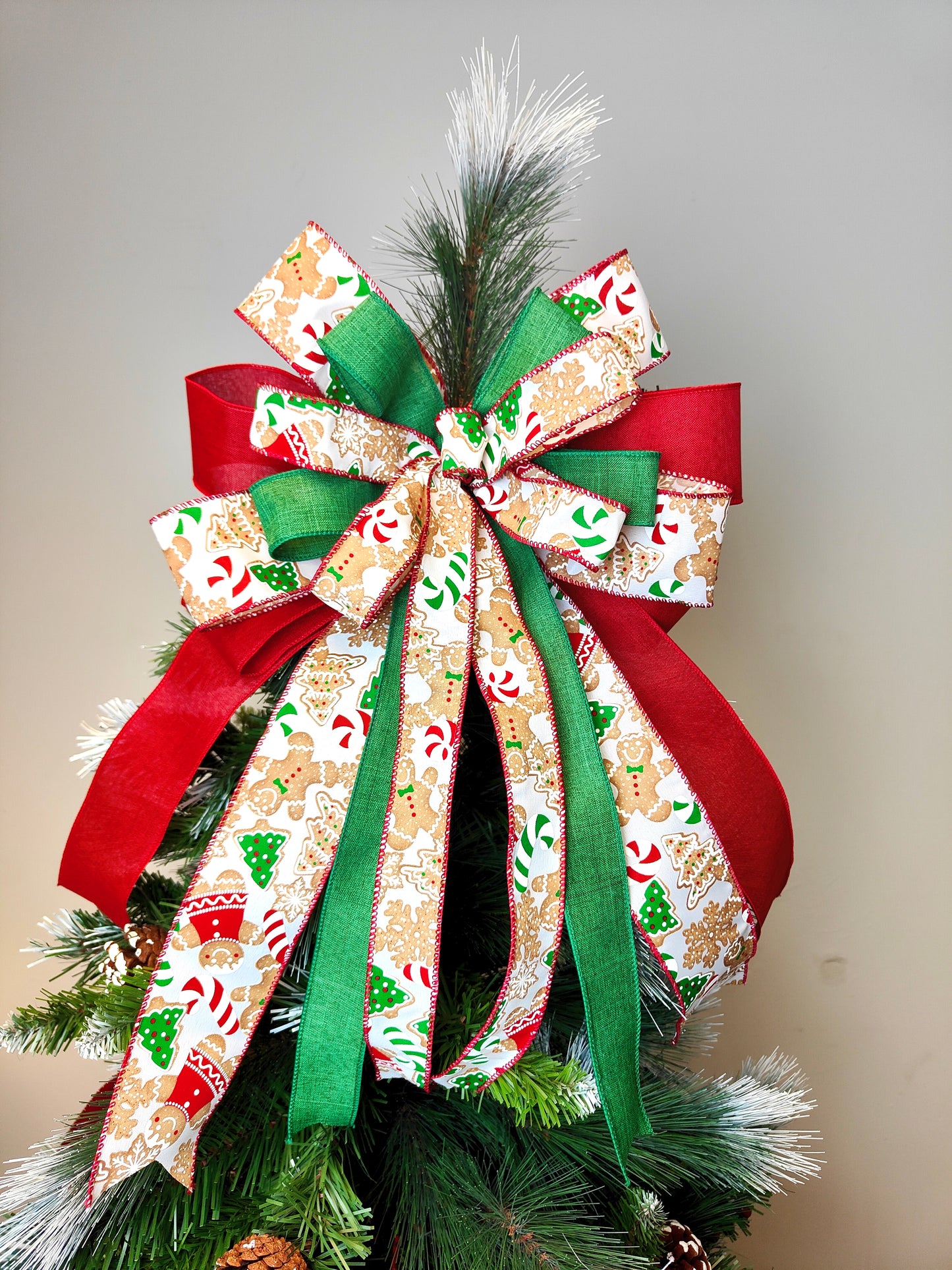 Red Green Gingerbread Man Bow Christmas Topper 14 inch