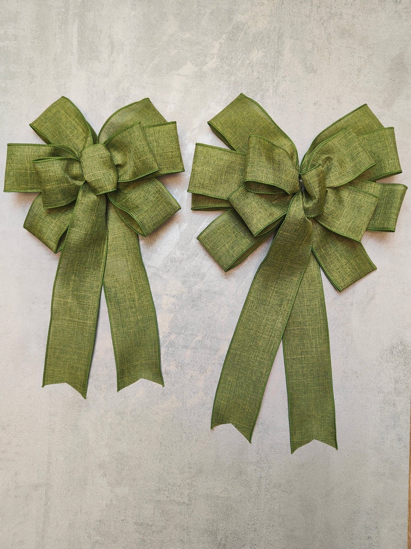Sage Green Bow 10 inch