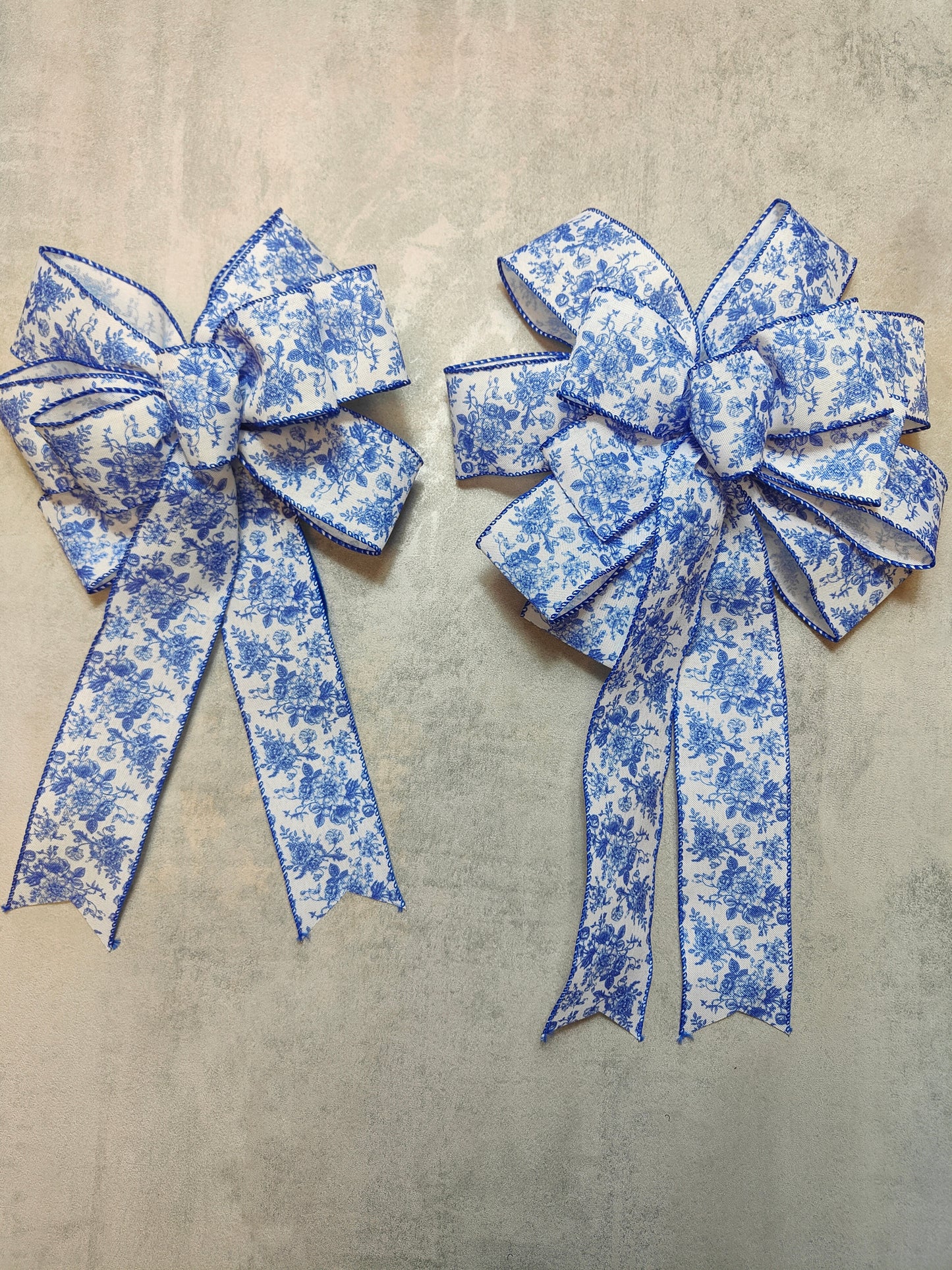 Blue and White Chinoiserie Wreath Bow