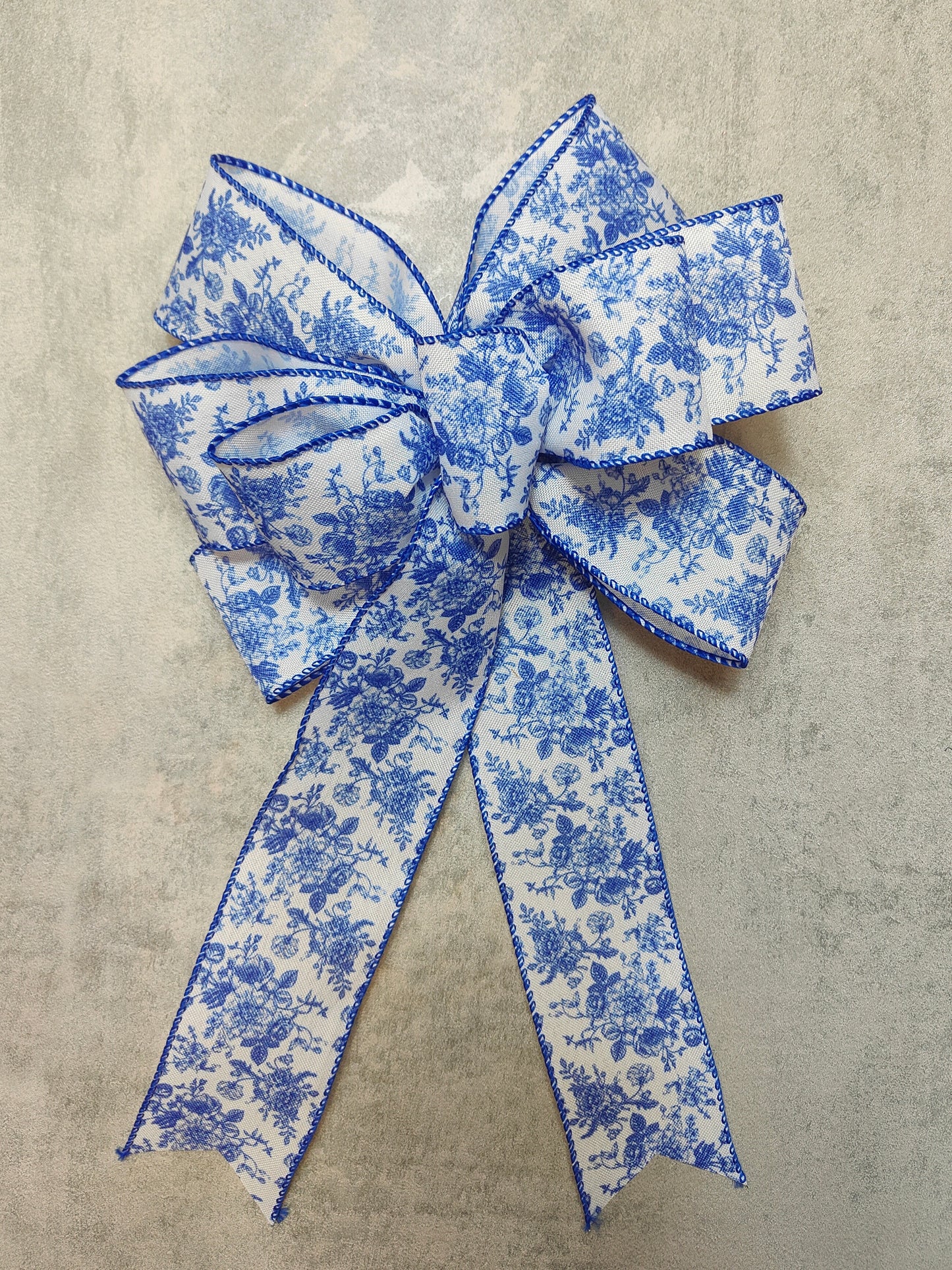 Blue and White Chinoiserie Wreath Bow