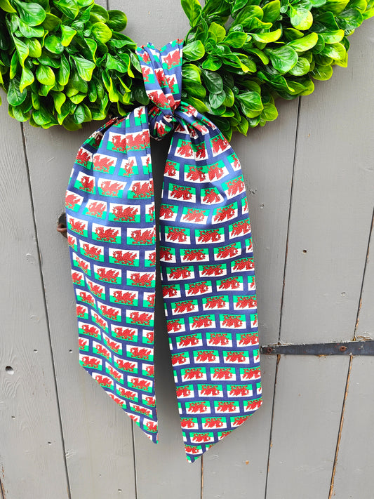 Wales Flag Wreath Sash – Front Door