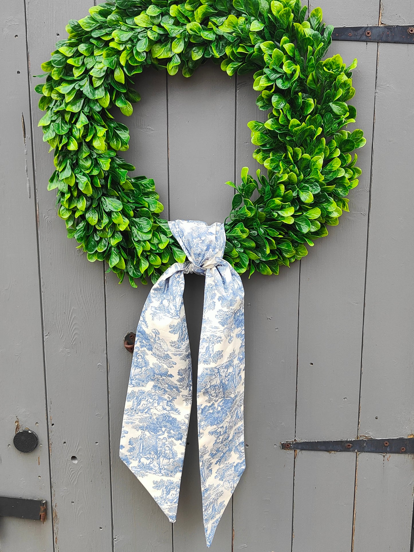 Blue Toile de Jouy Wreath Sash – Elegant Front Door Decor
