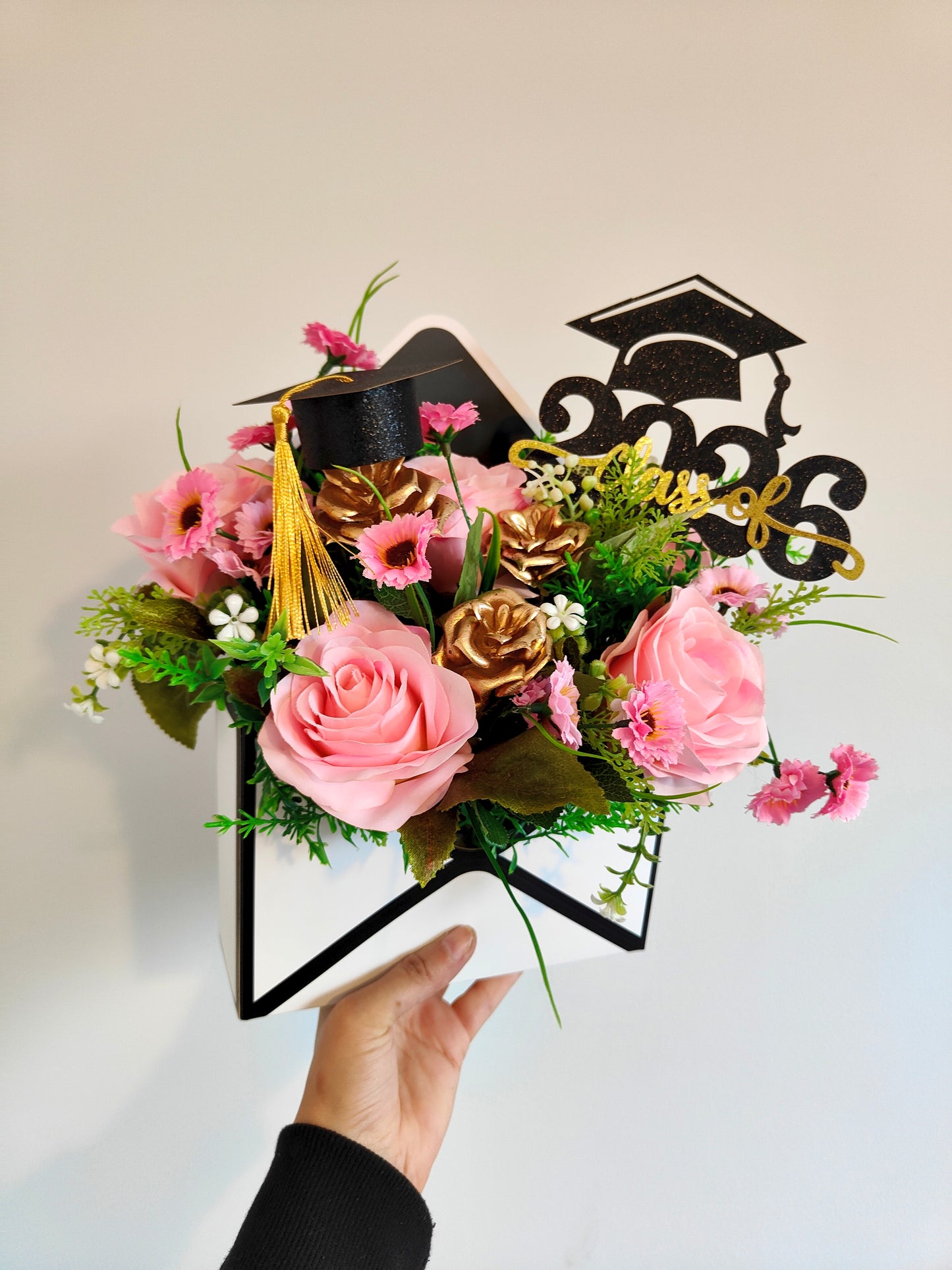 Pink Artificial Flower Graduation Envelope Gift 2026 – Class of 2026