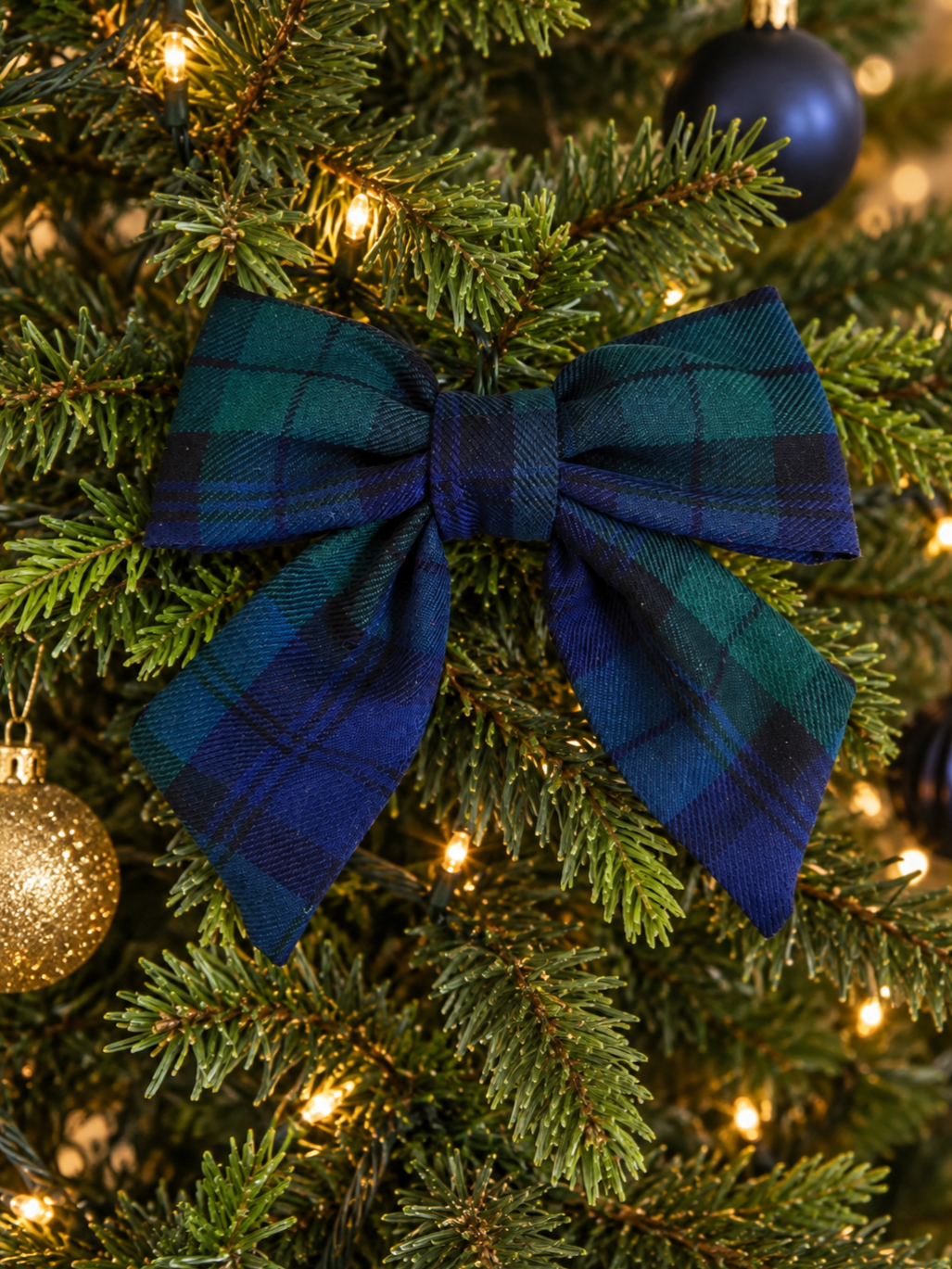 Black watch Navy Tartan Christmas Tree Bows – 5.5 Inch