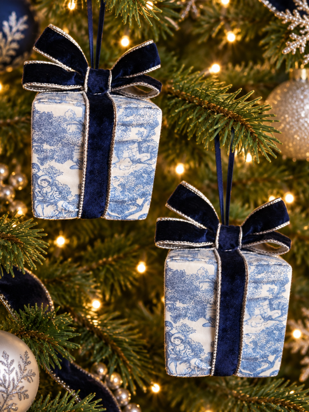 Blue Toile de Jouy Handmade Christmas Tree Decorations Present