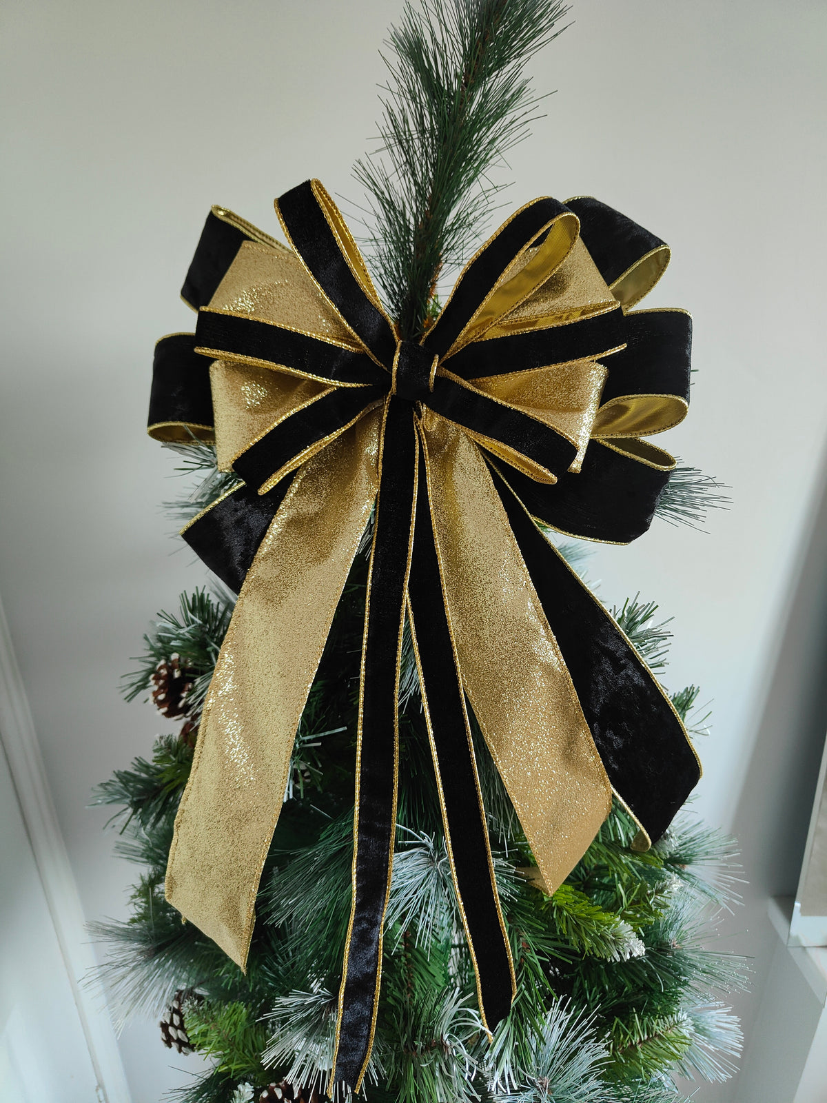 Black & Gold Velvet Christmas Tree Topper Bow