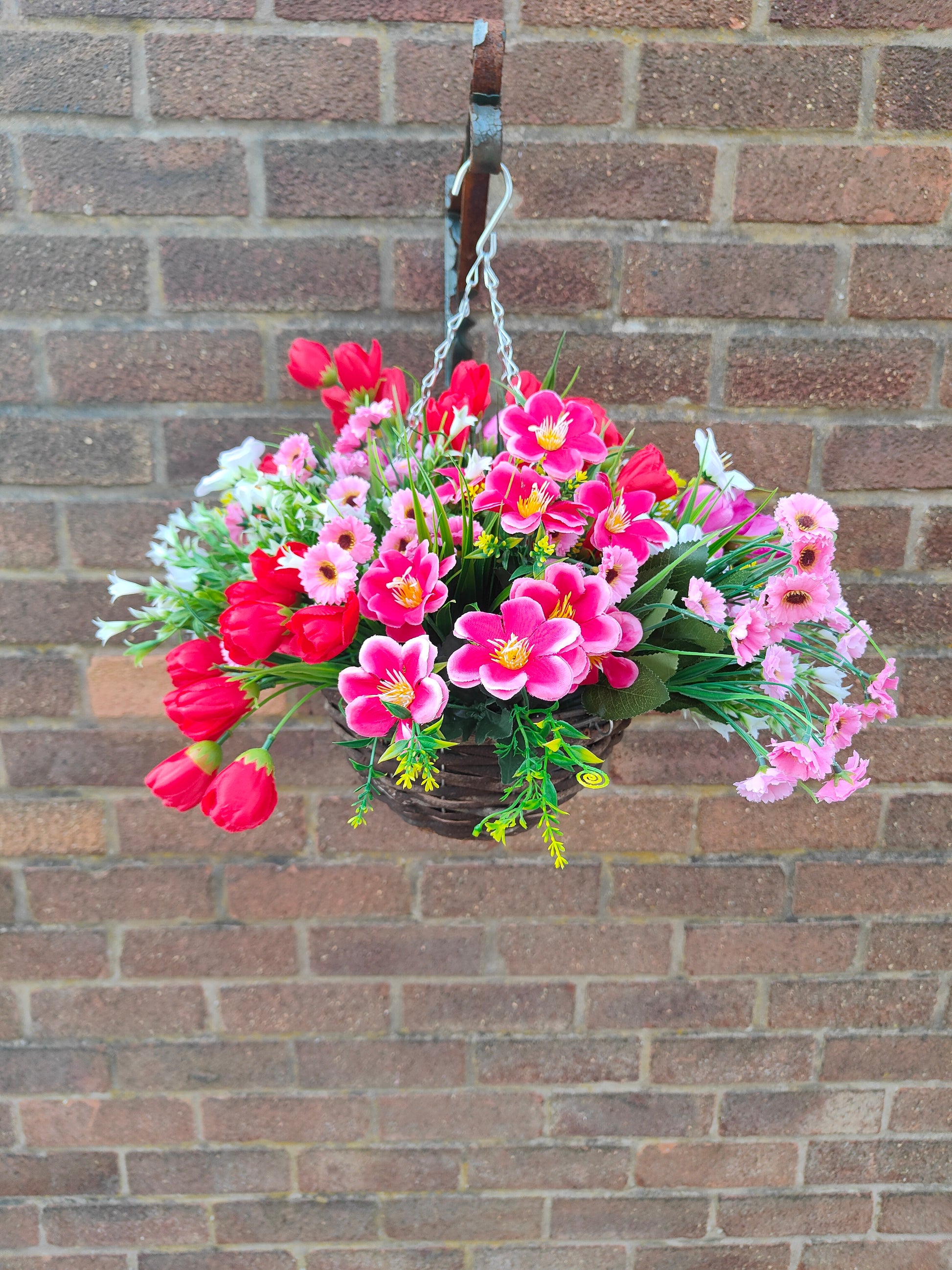 10 inch pink artificial flower hanging basket 